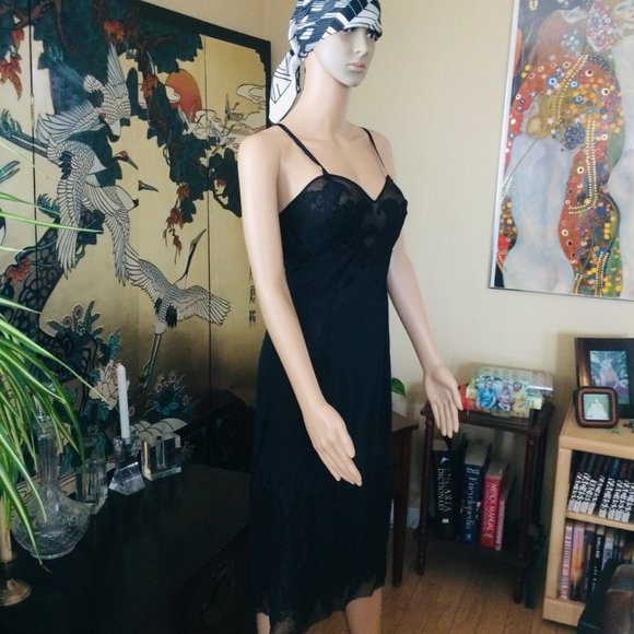 Vintage Black Lace Slip - Picture 3 of 6